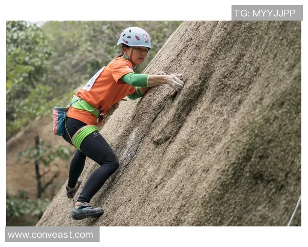南京攀岩队技术争议引发热议攀岩爱好者的不同声音与观点碰撞